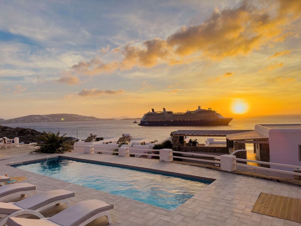 With-inn Mykonos Suites 1