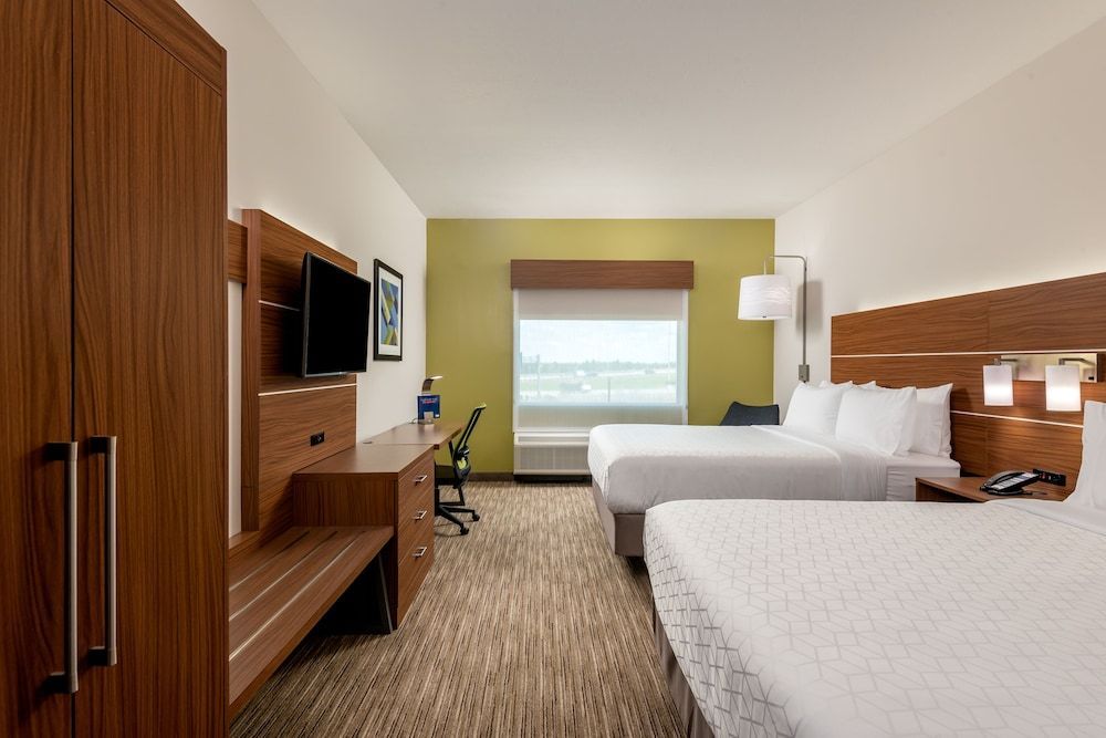 Holiday Inn Express & Suites PUNTA GORDA by IHG 2