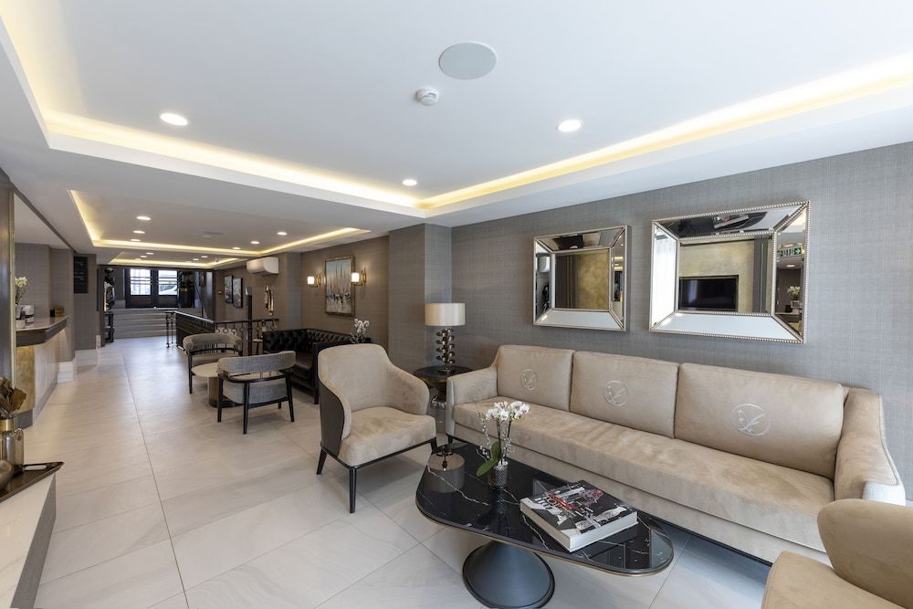 Mula Hotel 2