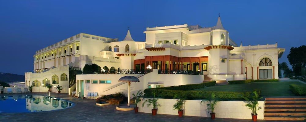 Noor-Us-Sabah Palace 1