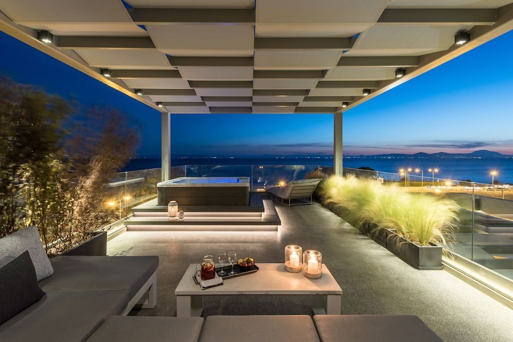Urban Suites 1