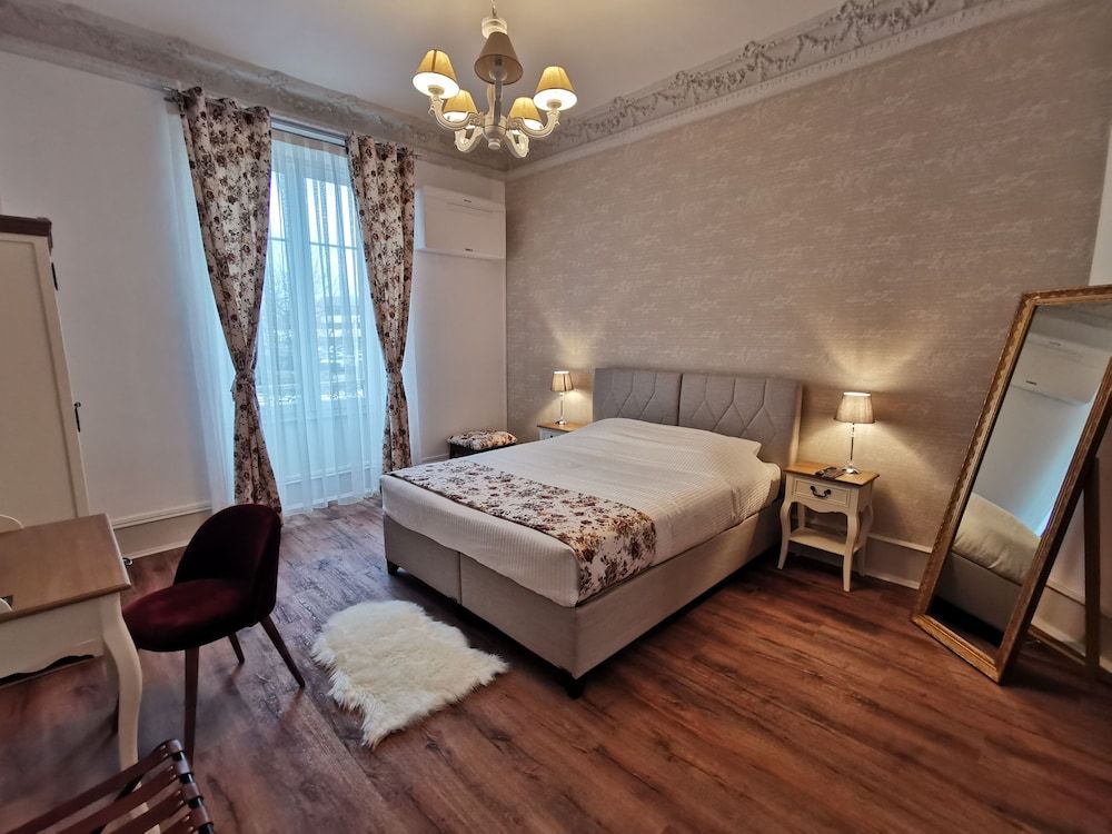 Colmar Suites - Chez Axelle 2