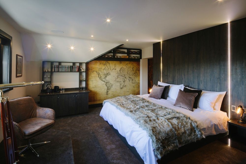 Absoluxe Suites 1