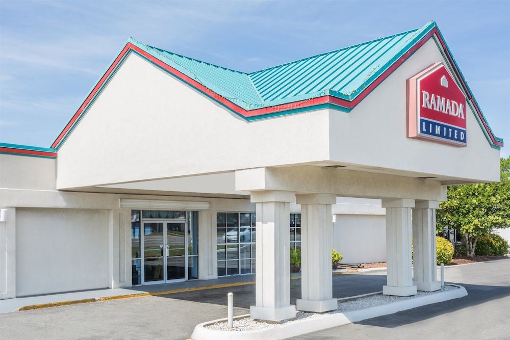 Ramada Limited Norfolk 1