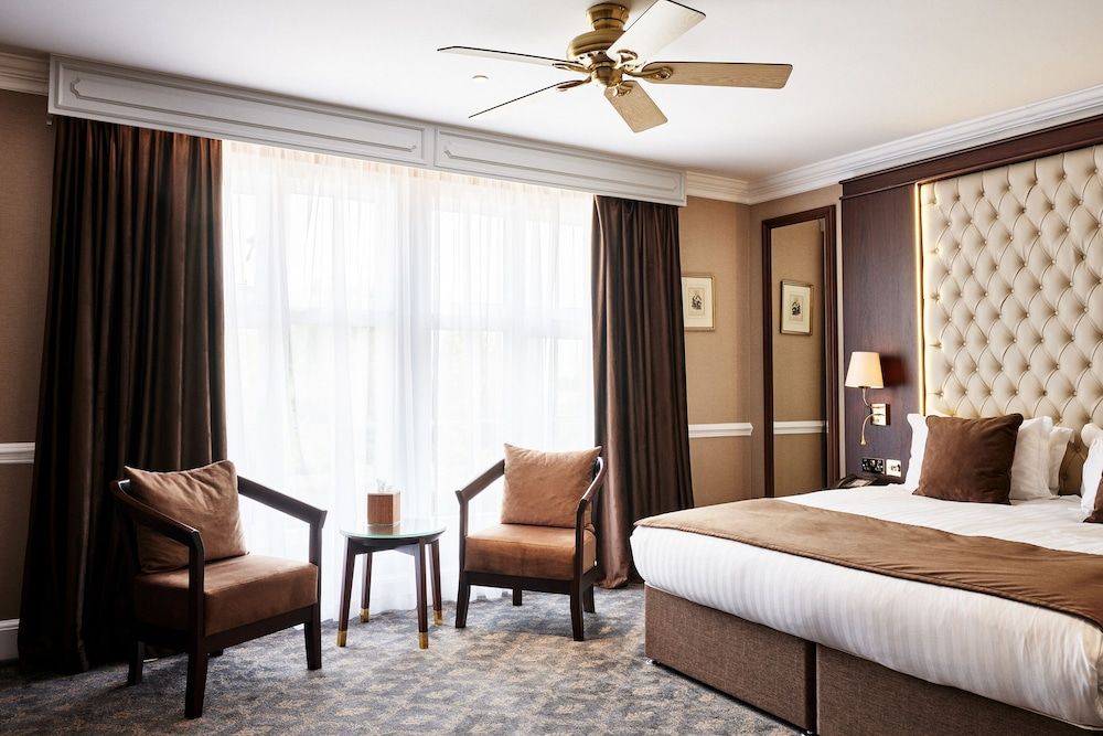 Warren House Hotel 2