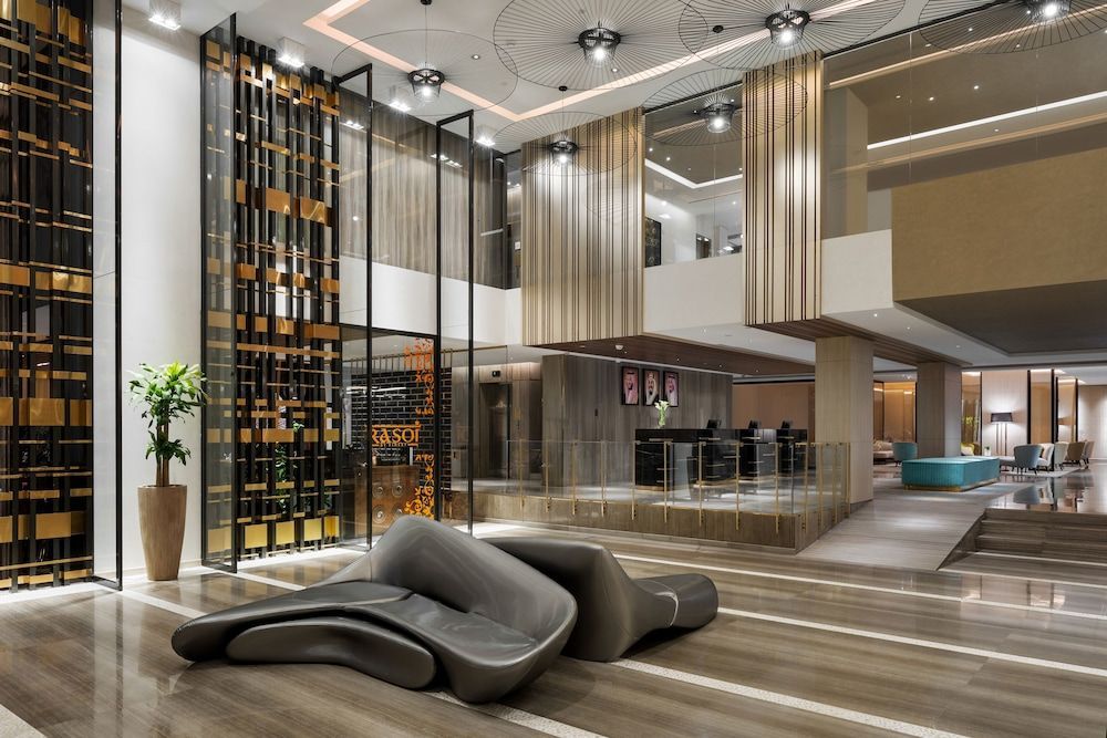 Mövenpick Hotel Tahlia Jeddah 2