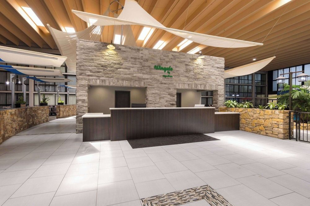 Wingate by Wyndham Kansas City 2