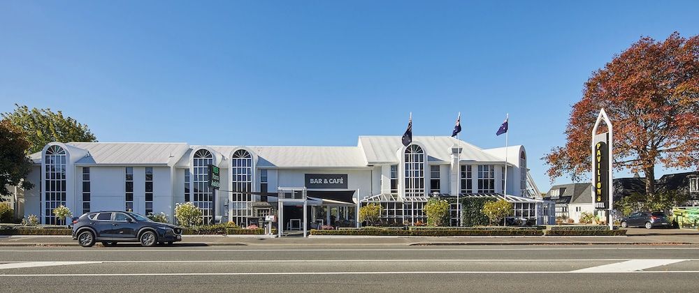 Pavilions Hotel 1