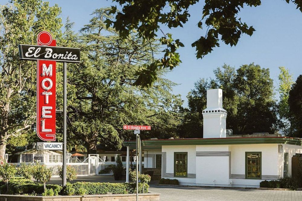 El Bonita Motel 1