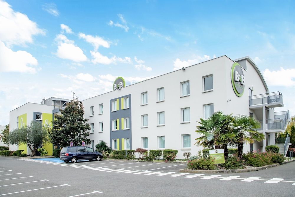 B&B HOTEL Evry Lisses 2 - 3 étoiles 1