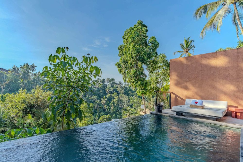 Amora Ubud Boutique Villas 1