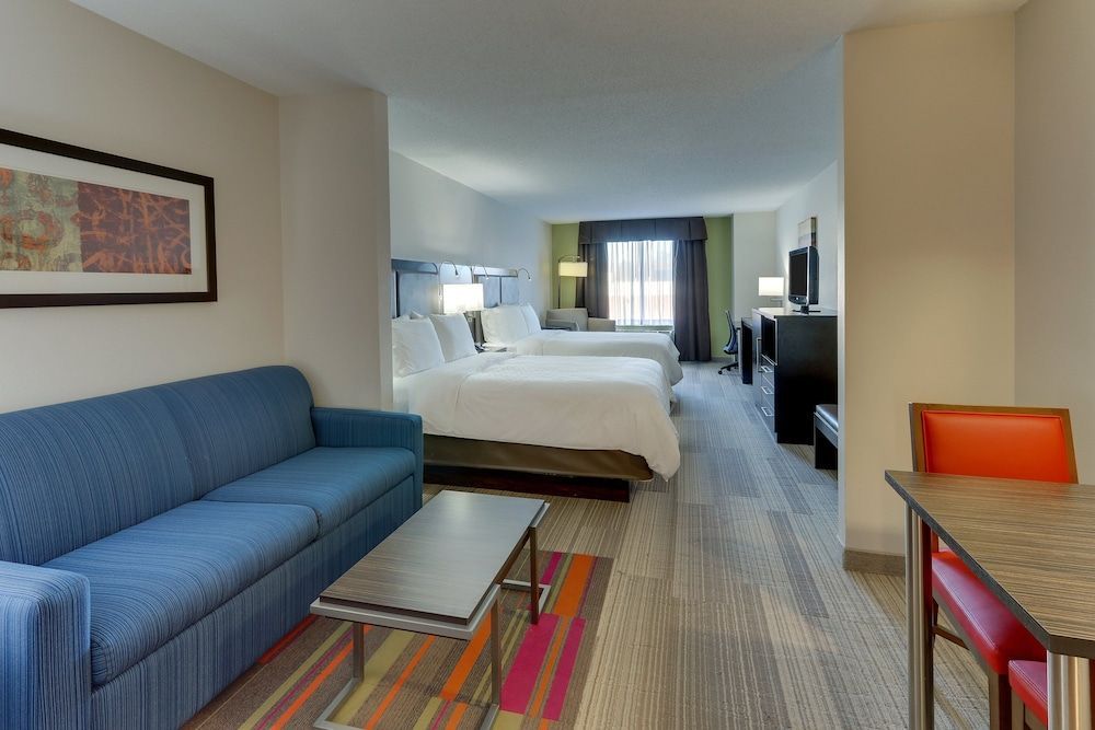 Holiday Inn Express & Suites DAYTON-CENTERVILLE by IHG 2