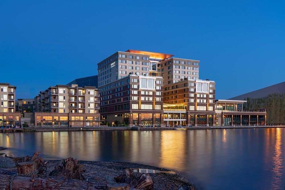 Hyatt Regency Lake Washington at Seattle's Southport 1