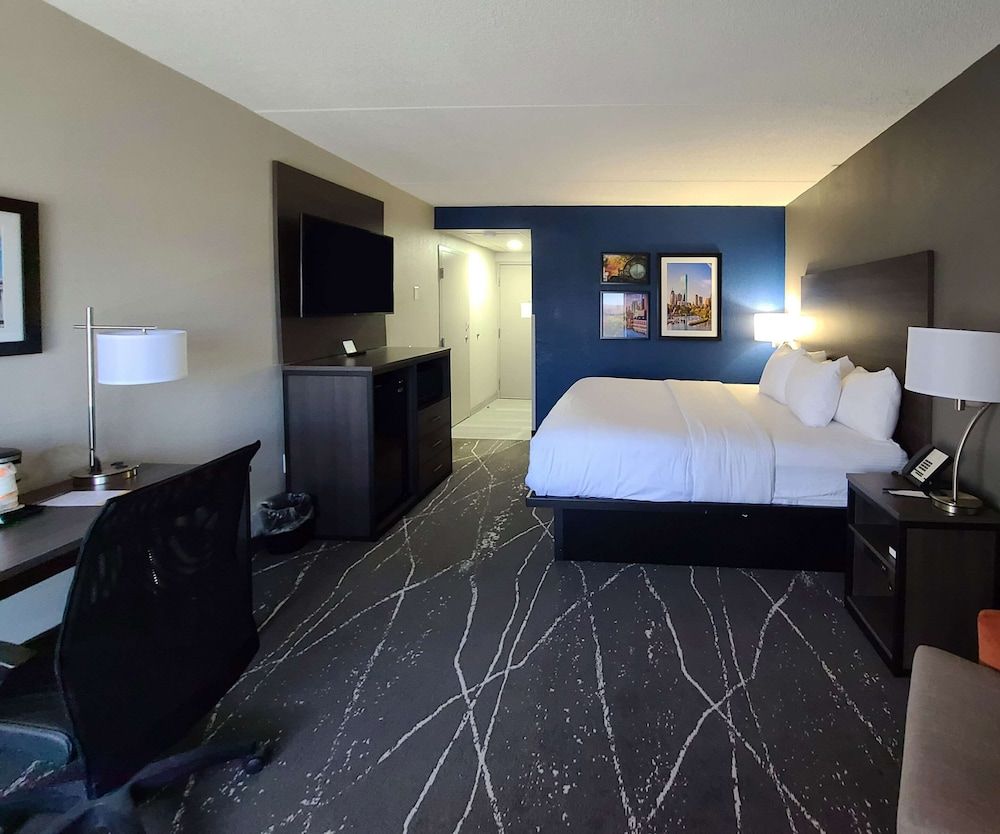 Comfort Inn Boston Milford 1