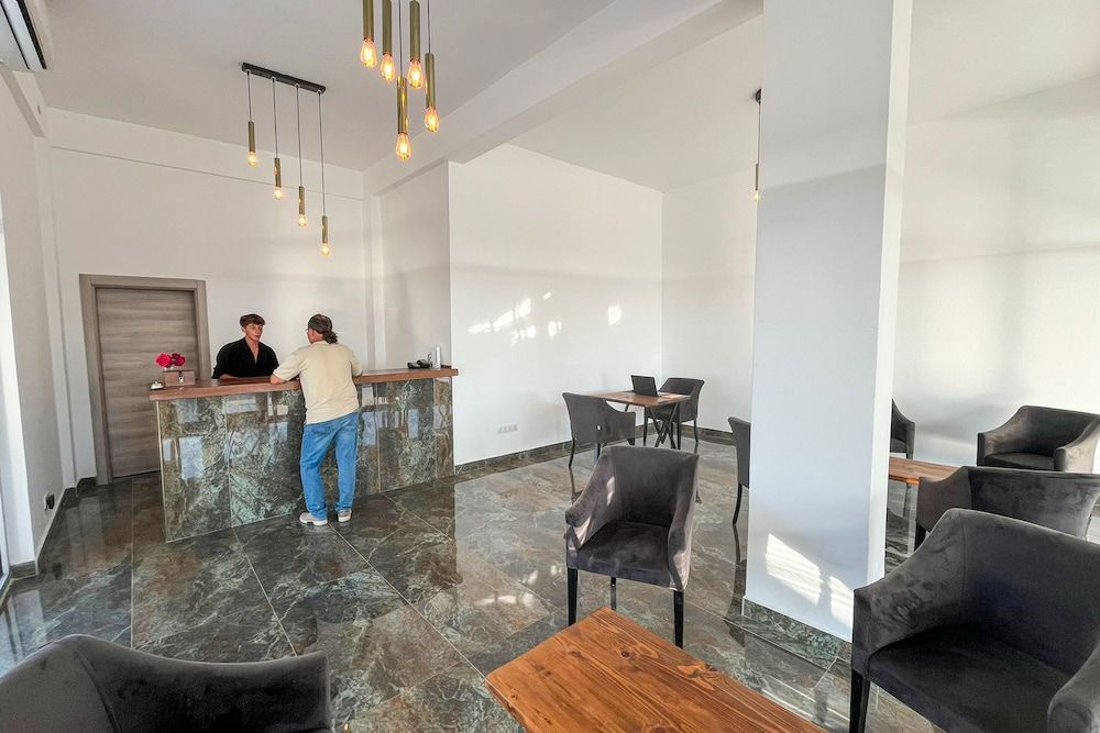 Ni Marin Hotel 2