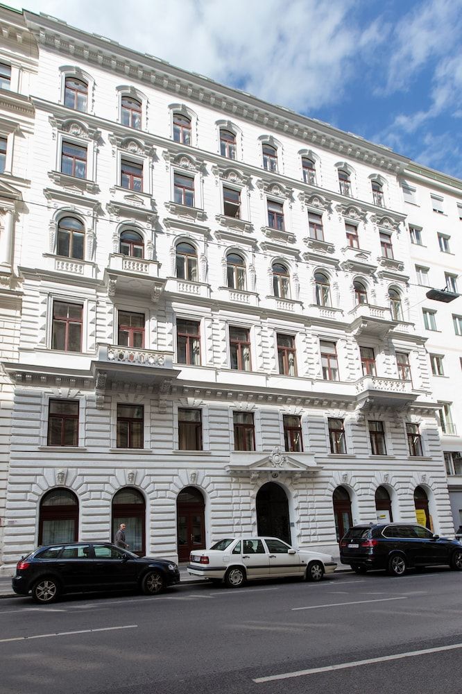 HeyMi Apartments in City Center 1