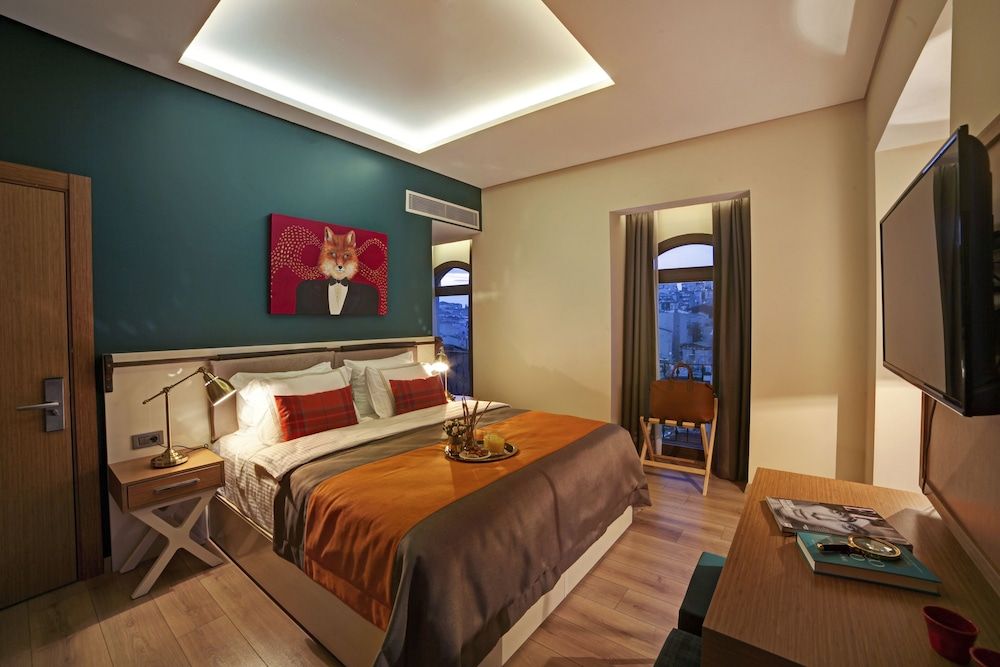 The Fox Hotel 1