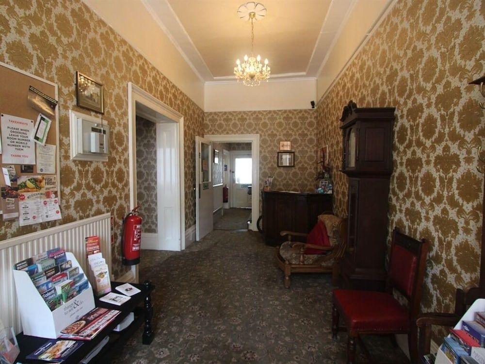 Spring Garden Guest House 2
