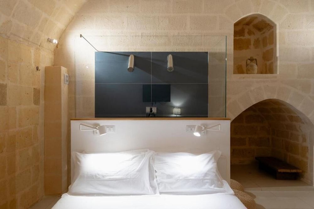 Endea Suite Rooms & Lounge SPA 1