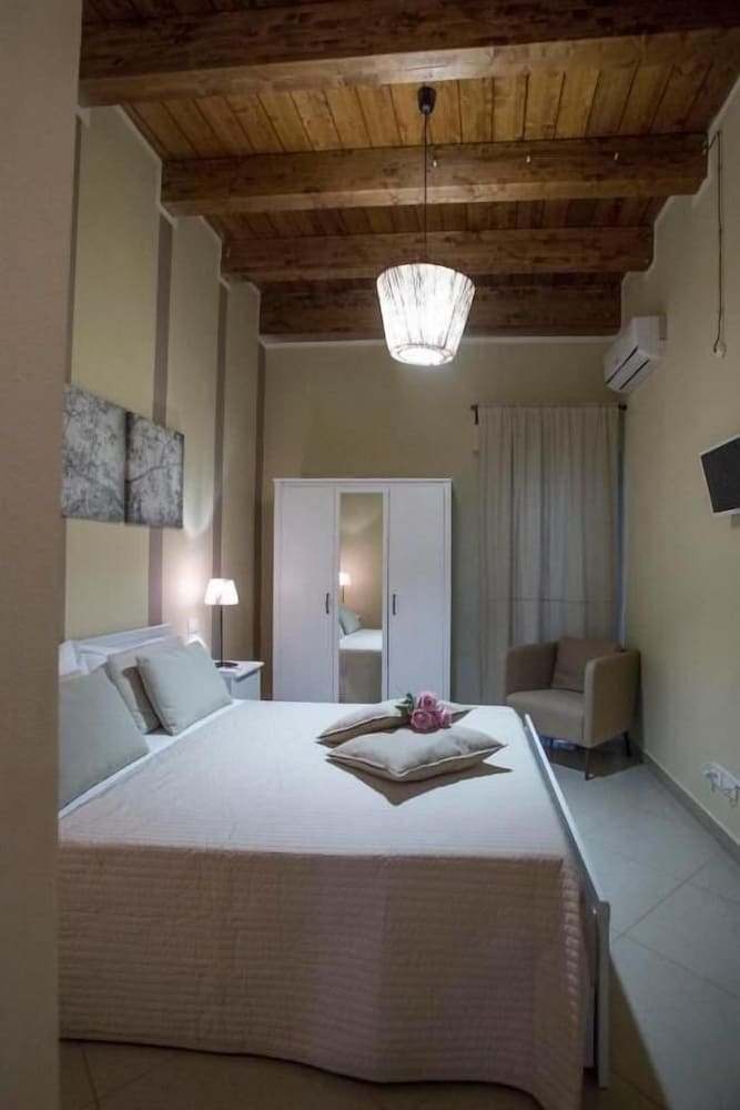 Stampace Apartments 2