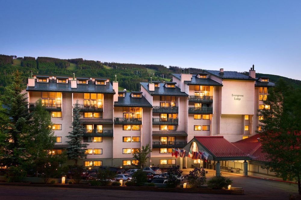 Evergreen Lodge at Vail 1