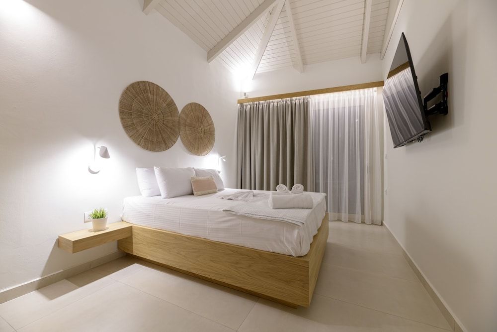 CP Seafront Suites 2