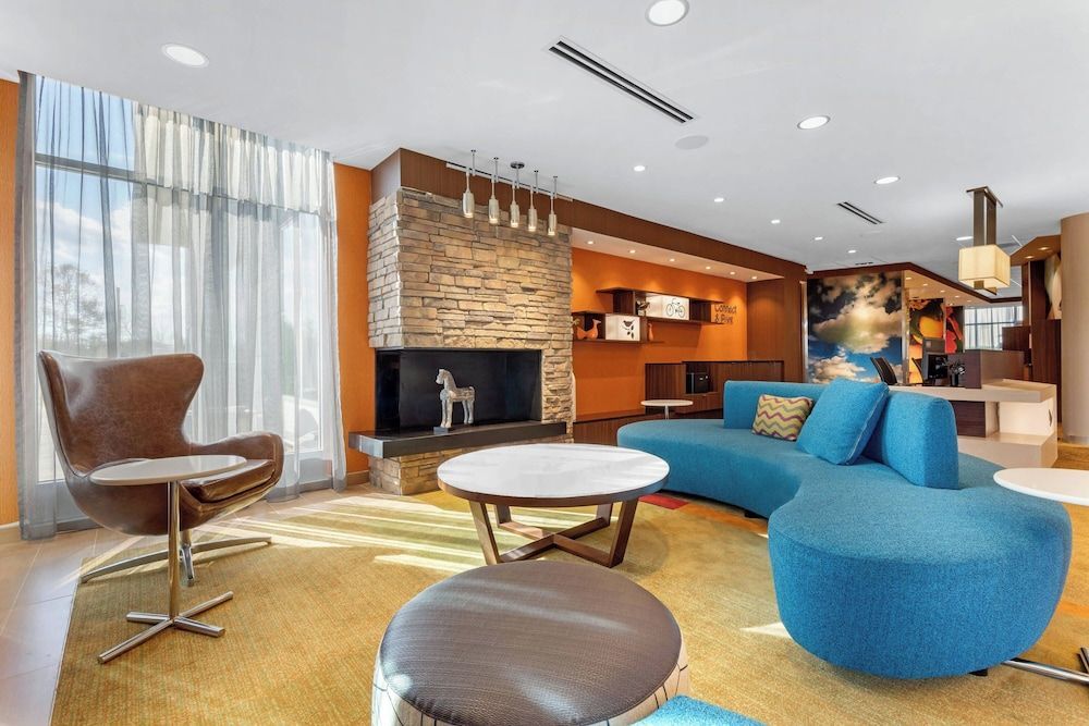 Fairfield Inn & Suites by Marriott Mebane 1