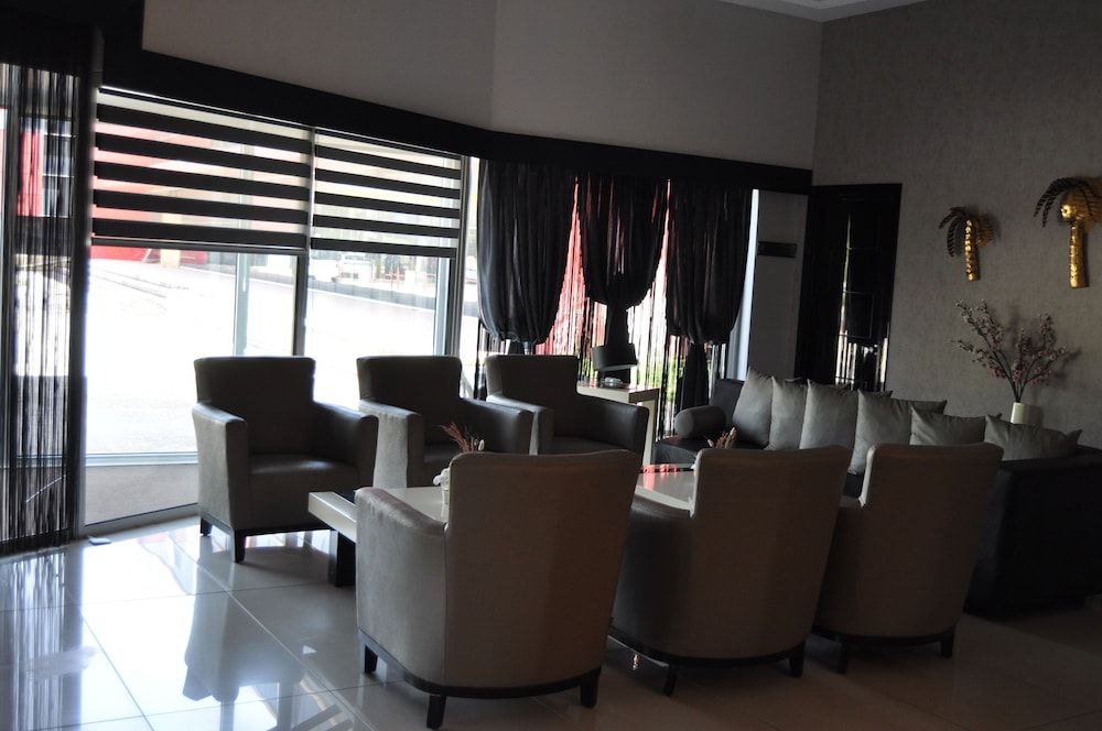 Orty Airport Hotel 2