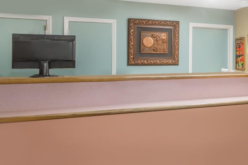 Redfinn Inn 2
