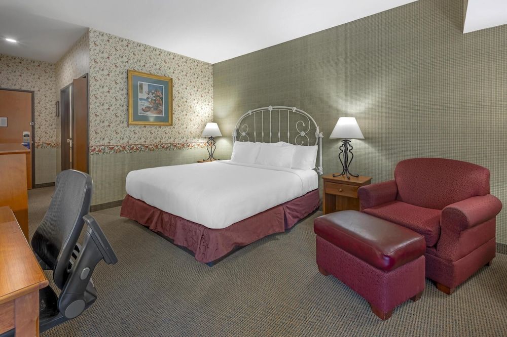 Best Western Bronco Inn 1