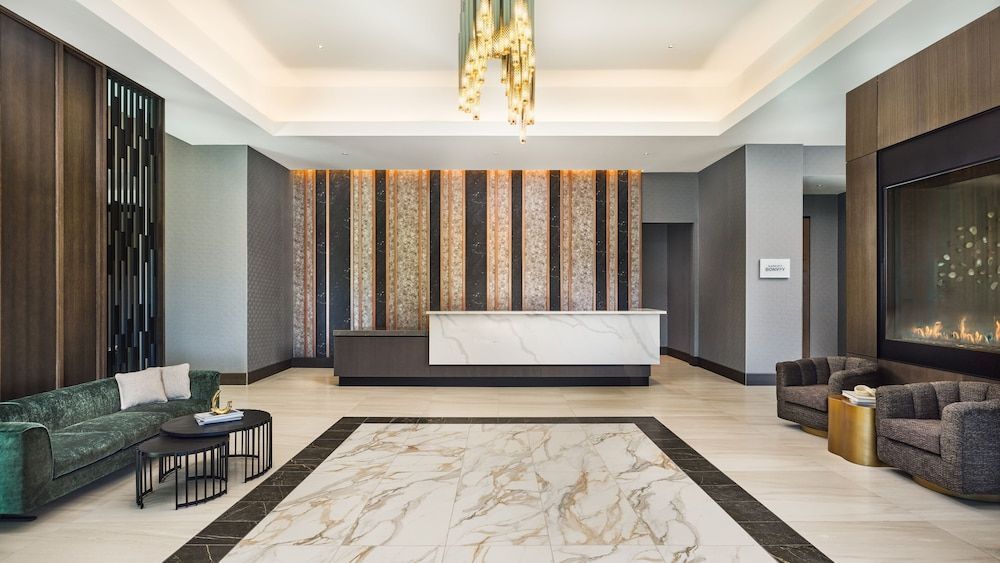 Apiary Hotel Belleview Station Denver 2
