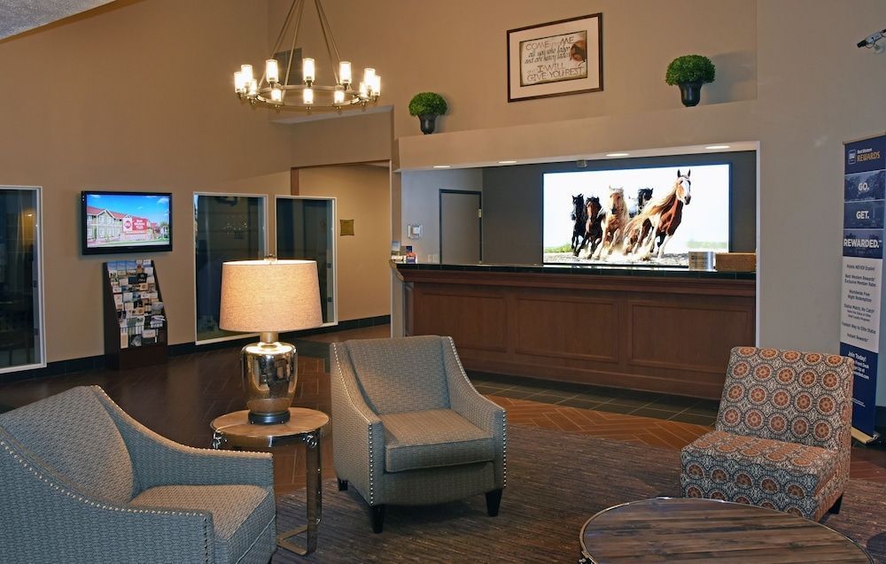 Best Western Plus The Inn at Horse Heaven 2