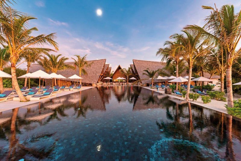 Kuredhivaru Resort & Spa Maldives (Ennismore Brand) 2