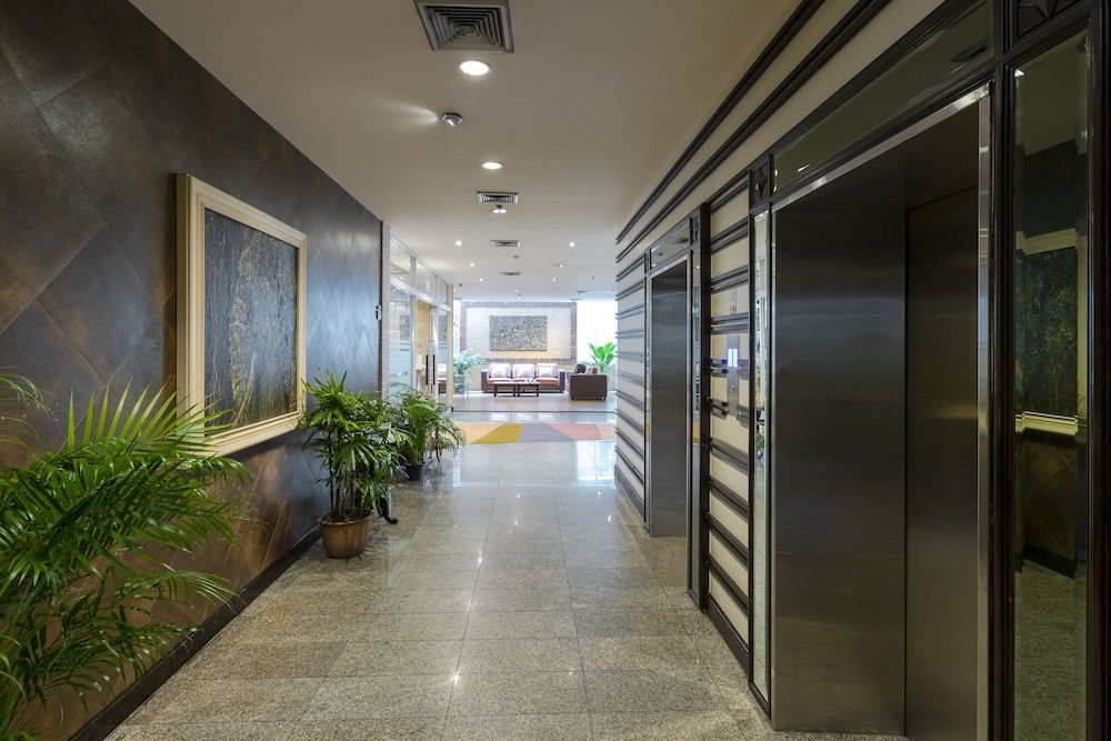 Pinnacle Lumpini Park Hotel 2