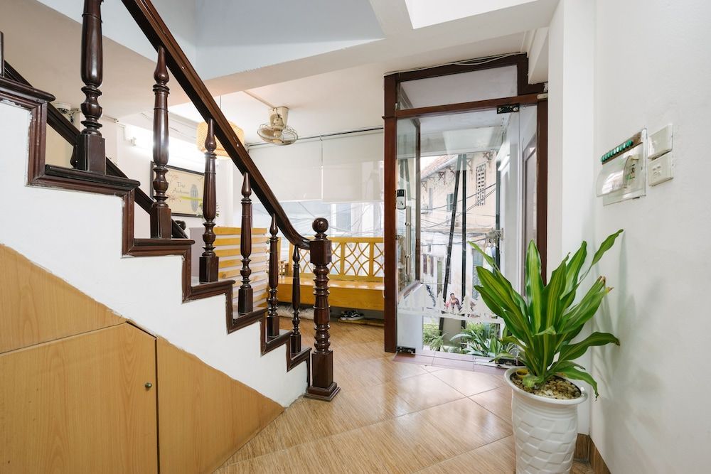 The Autumn Homestay 2