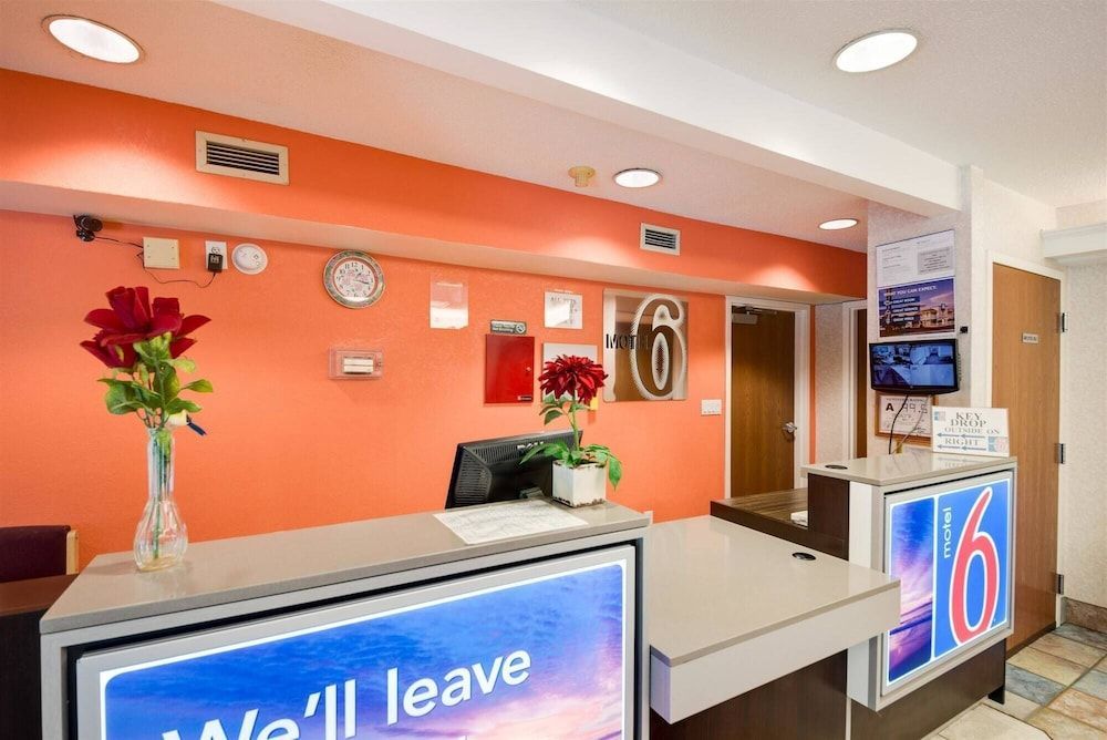 Motel 6 Statesville, NC 1