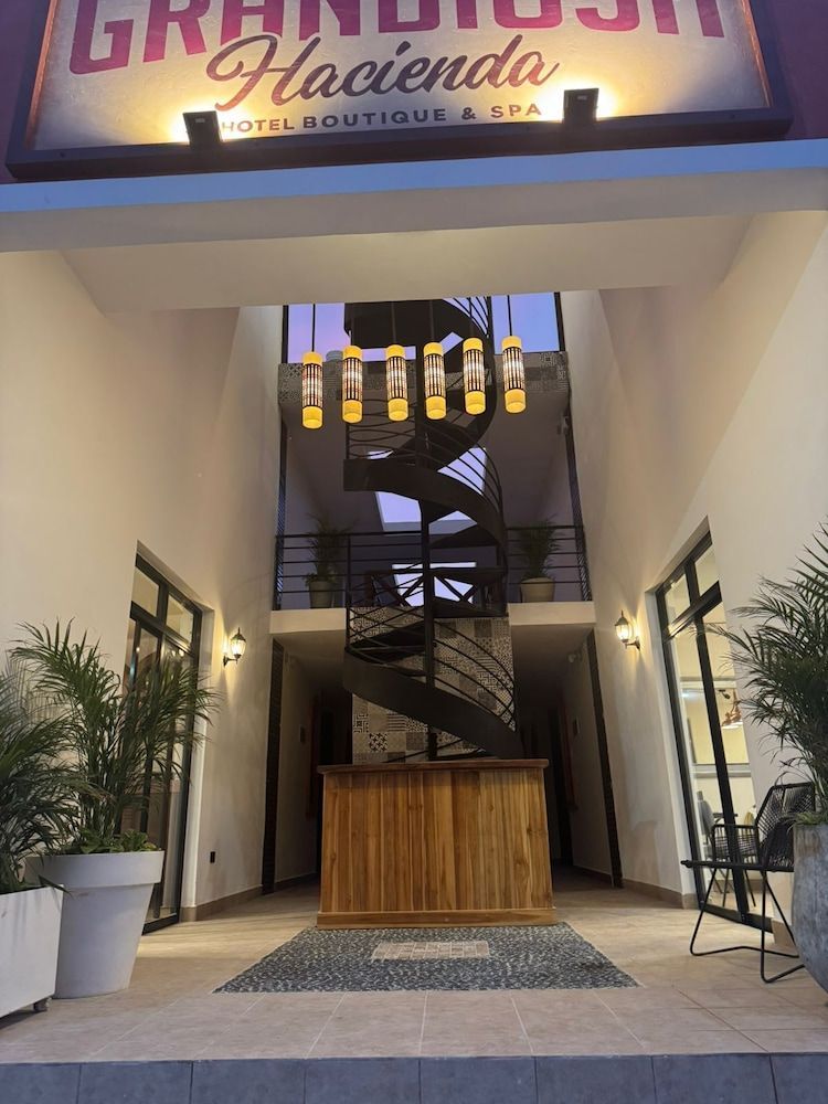 Hotel Boutique Grandiosa 2