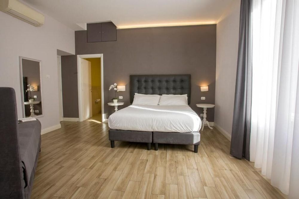 Colosseo Prestige Rooms 1