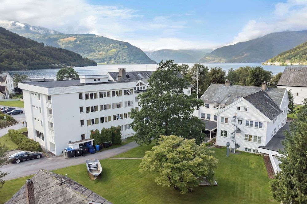 Kinsarvik Fjordhotel, BW Signature Collection 1