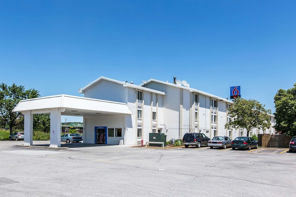 Motel 6-Council Bluffs, IA - Omaha East 1