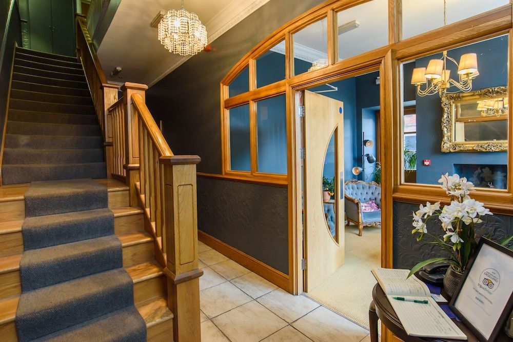 Jolyon's Boutique Hotel 2