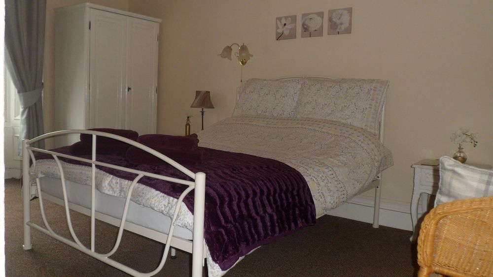 Blue Peter Hotel 2