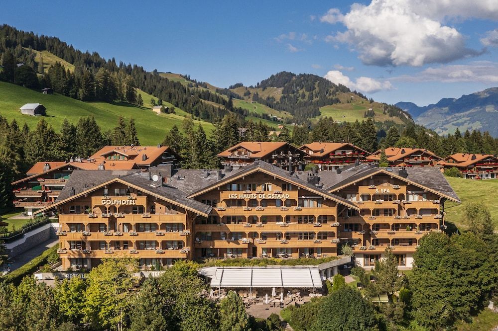 GOLFHOTEL Les Hauts de Gstaad & SPA 1