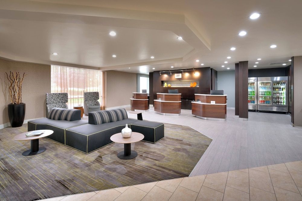 Courtyard by Marriott Charlotte Airport LoSo 2