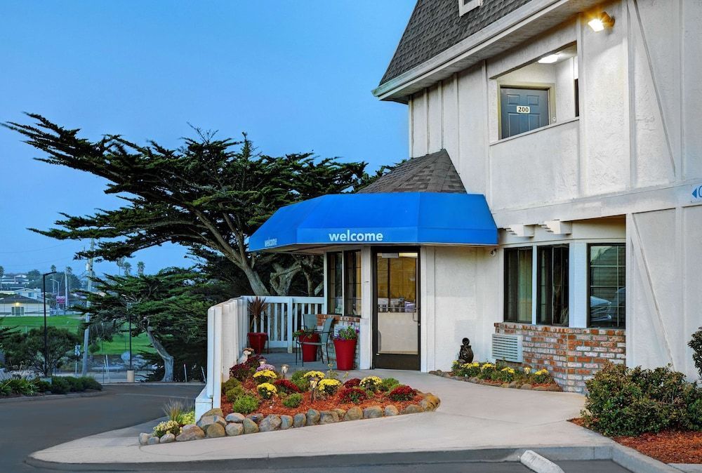 Motel 6-Marina, CA - Monterey 1