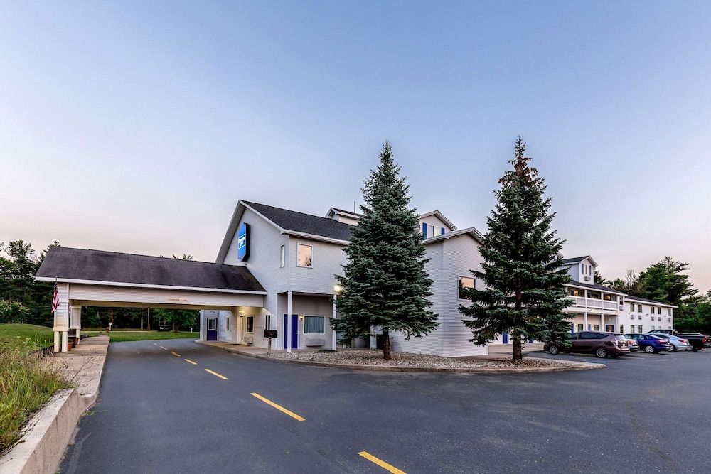 Rodeway Inn Ludington 1