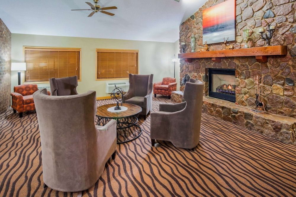 AmericInn by Wyndham Mora 1