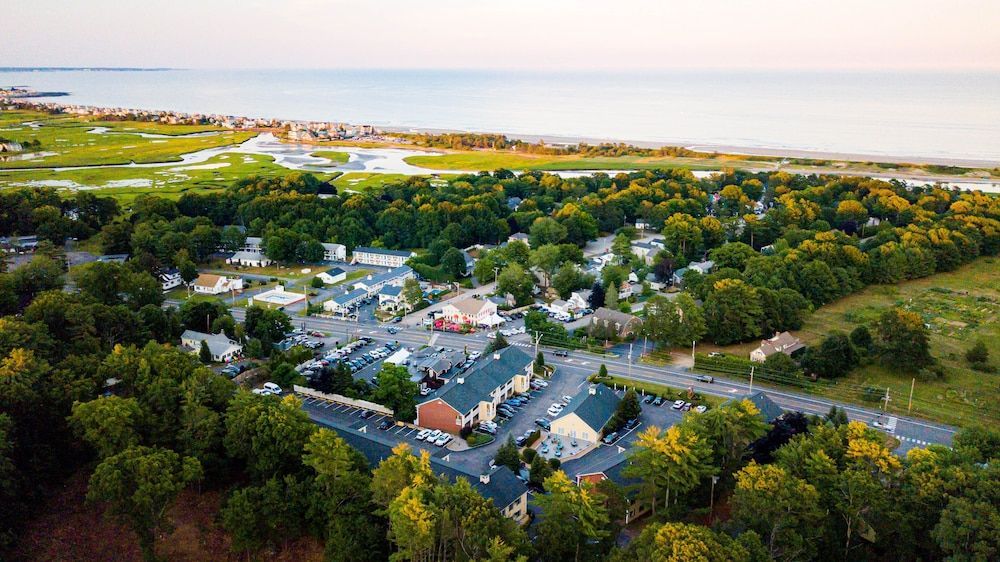 InnSeason Resorts The Falls at Ogunquit 1