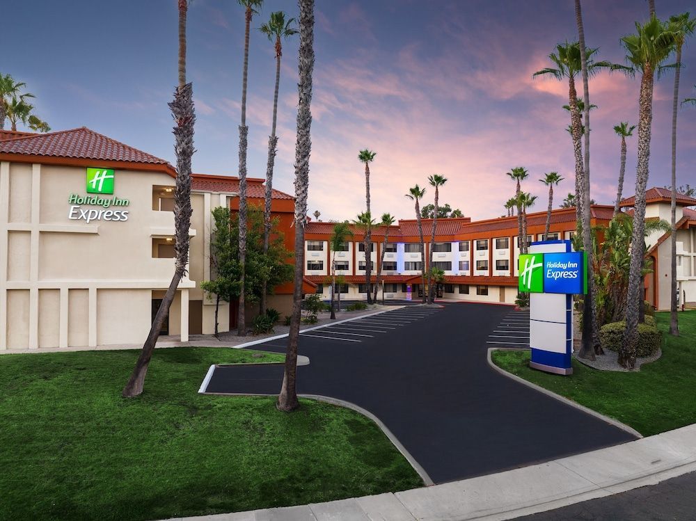 Holiday Inn Express LA MESA NEAR SDSU by IHG 1