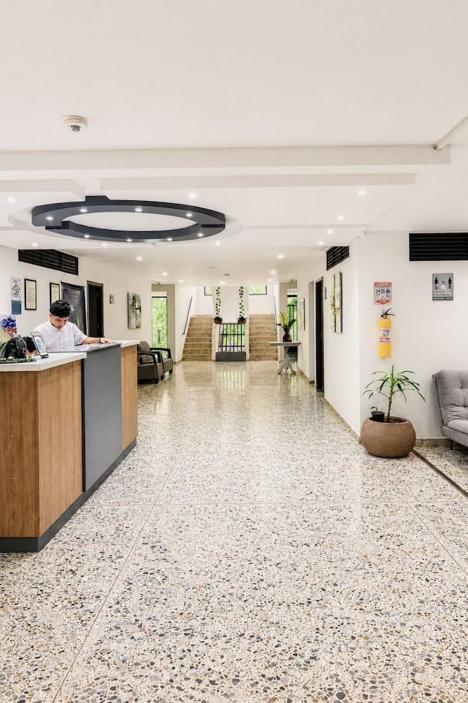 Hotel Ofix - Laureles 2